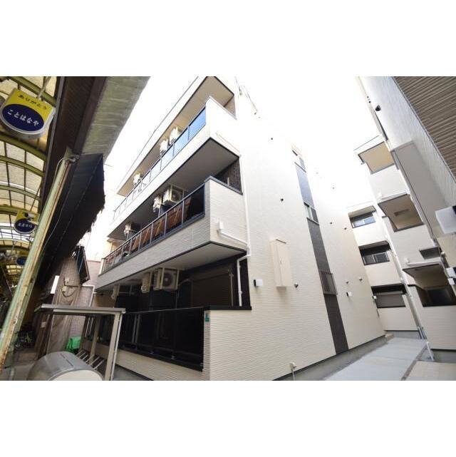 昭和町駅より徒歩11分 築5年10ヶ月 3階建の賃貸物件