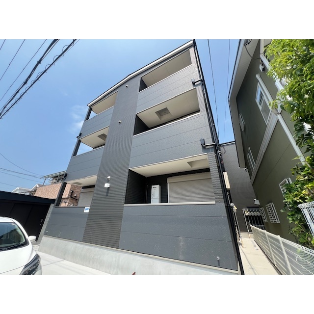 富木駅より徒歩5分 新築 3階建の賃貸物件