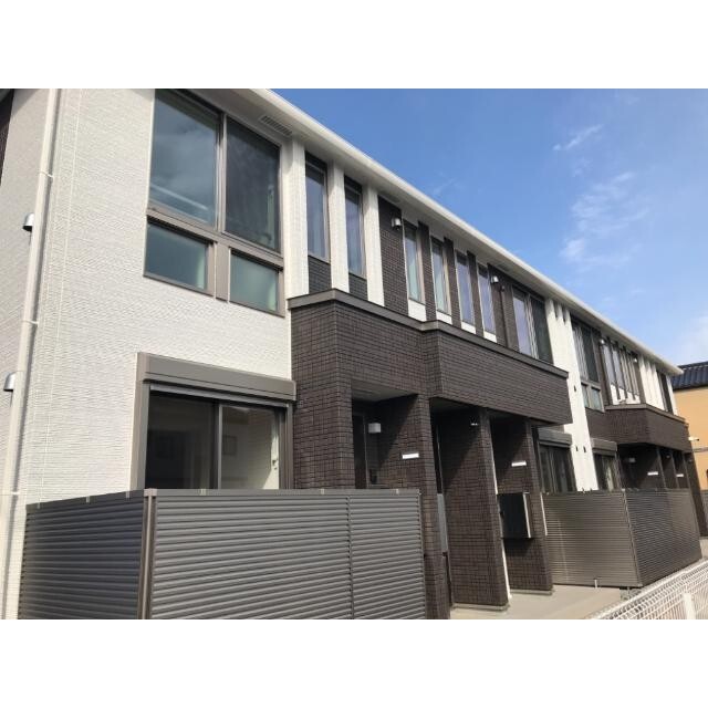 比良駅より徒歩9分 築4年8ヶ月 2階建の賃貸物件