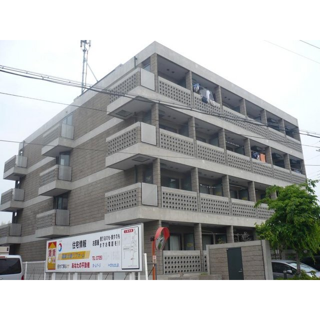 和泉中央駅より徒歩33分 築30年10ヶ月 4階建の賃貸物件