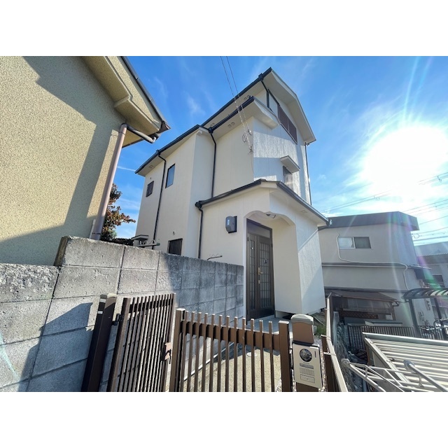 上ノ太子駅より徒歩26分 築30年1ヶ月 3階建の賃貸物件