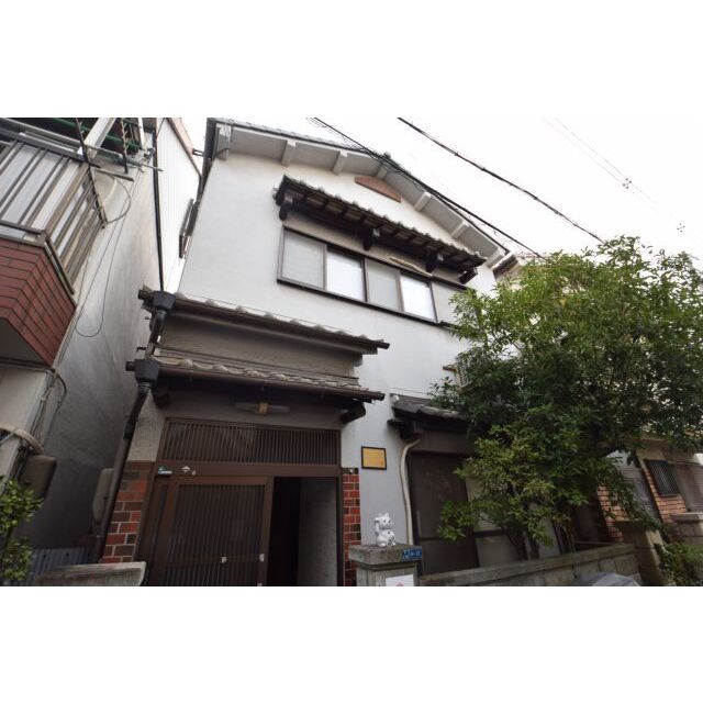 西天下茶屋駅より徒歩3分 築42年7ヶ月 2階建の賃貸物件