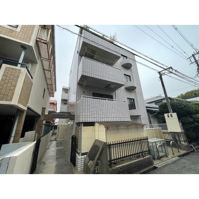杭瀬駅より徒歩3分 築38年7ヶ月 4階建の賃貸物件