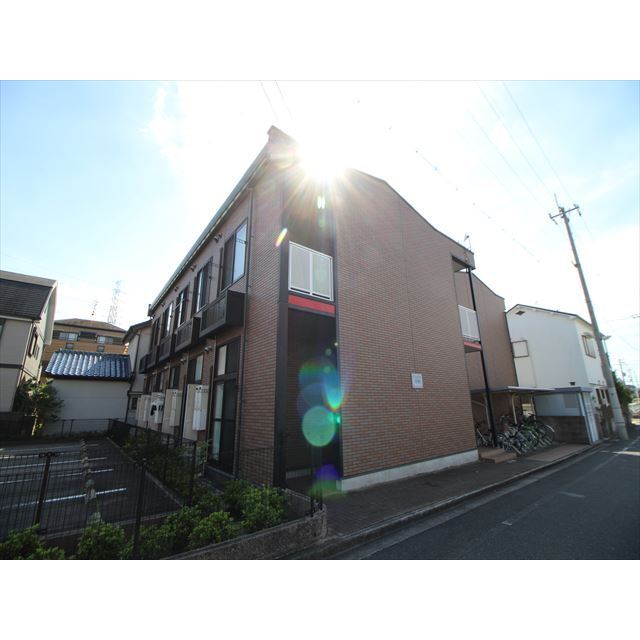 高槻市駅より徒歩20分 築16年9ヶ月 2階建の賃貸物件