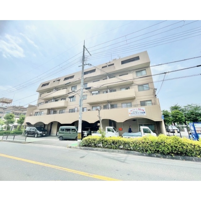 摂津駅より徒歩9分 築45年8ヶ月 5階建の賃貸物件