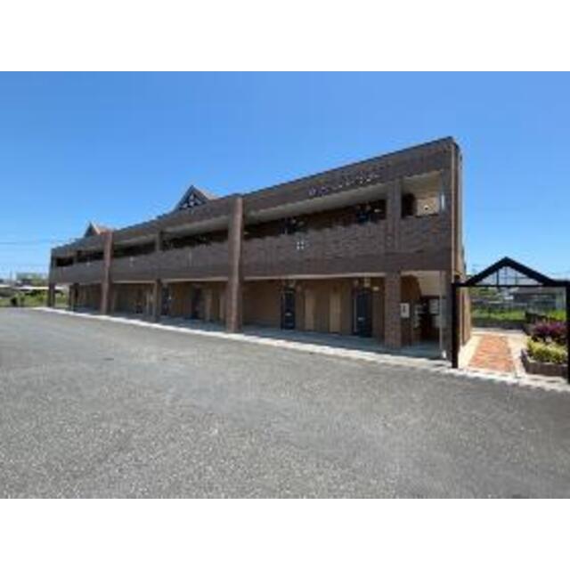 椎田駅より徒歩13分 築16年8ヶ月 2階建の賃貸物件