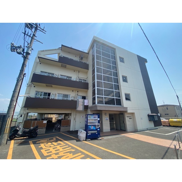 山田川駅より徒歩7分 築38年8ヶ月 4階建の賃貸物件