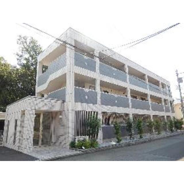 鷹の台駅より徒歩20分 築11年1ヶ月 3階建の賃貸物件