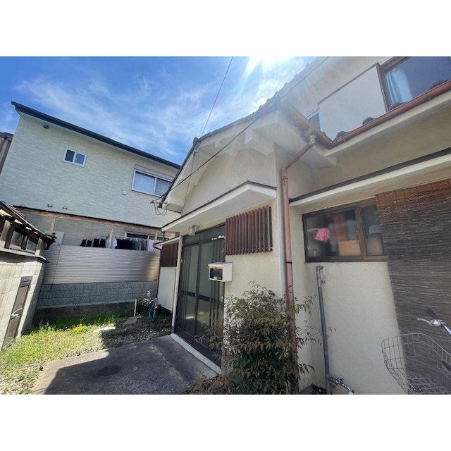 東野駅より徒歩5分 築50年10ヶ月 2階建の賃貸物件