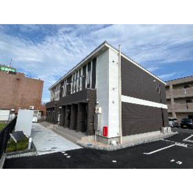  築2年2ヶ月 2階建の賃貸物件