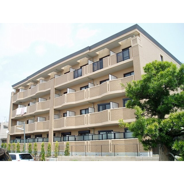 大久保駅より徒歩6分 築18年1ヶ月 4階建の賃貸物件