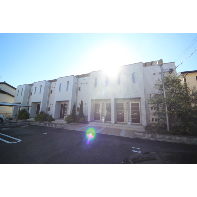 モンビジュー郡山の賃貸物件