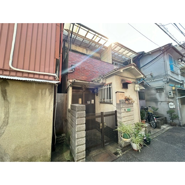 あびこ駅より徒歩9分 築62年7ヶ月 2階建の賃貸物件