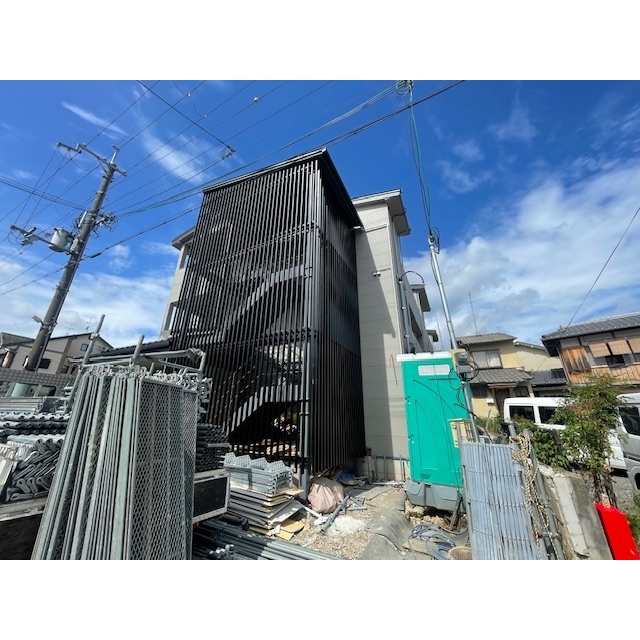 北大路駅より徒歩24分 新築 3階建の賃貸物件