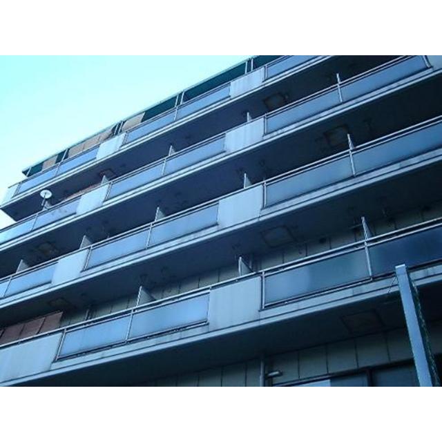 大阪上本町駅より徒歩8分 築40年8ヶ月 7階建の賃貸物件