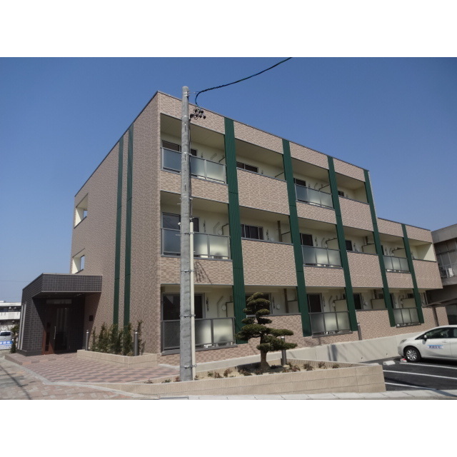 星ヶ丘駅より徒歩10分 築9年9ヶ月 3階建の賃貸物件