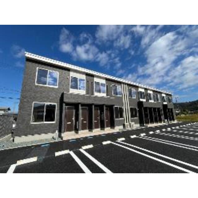 かみのやま温泉駅より徒歩10分 新築 2階建の賃貸物件