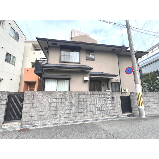 住吉駅より徒歩7分 築29年10ヶ月 2階建の賃貸物件