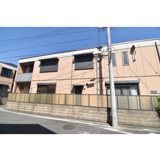 浜寺公園駅より徒歩9分 築22年2ヶ月 2階建の賃貸物件