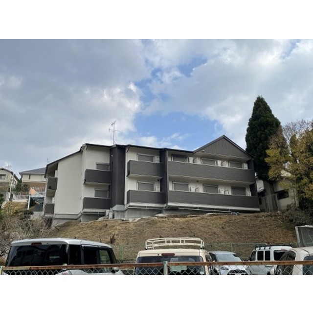 御殿山駅より徒歩9分 築5年 2階建の賃貸物件