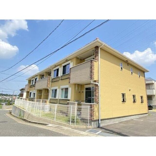 共和駅より徒歩22分 築6年10ヶ月 2階建の賃貸物件