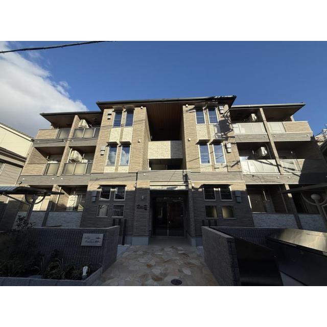 野田阪神駅より徒歩6分 新築 3階建の賃貸物件