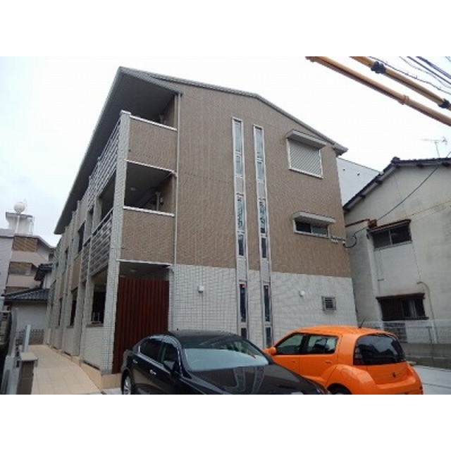 西鉄平尾駅より徒歩5分 築9年8ヶ月 3階建の賃貸物件