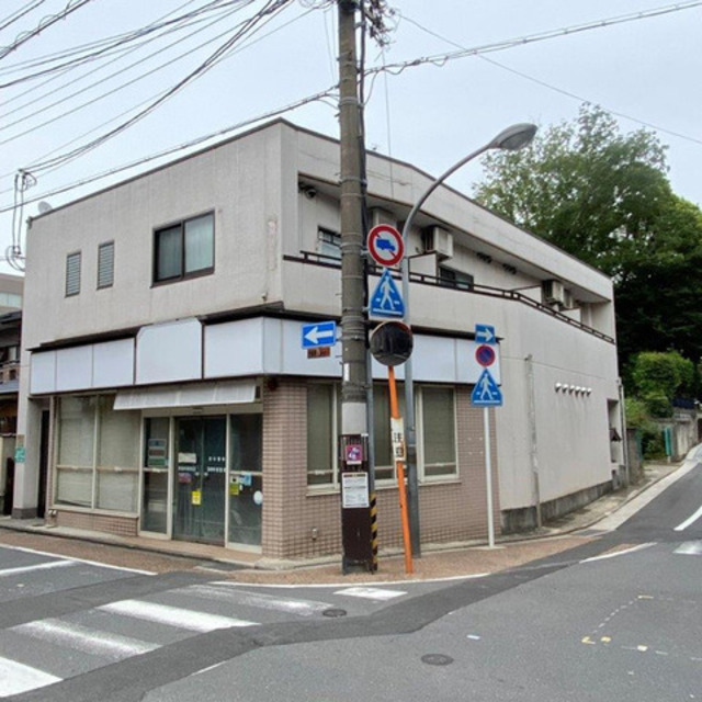 東福寺駅より徒歩1分 築22年3ヶ月 2階建の賃貸物件