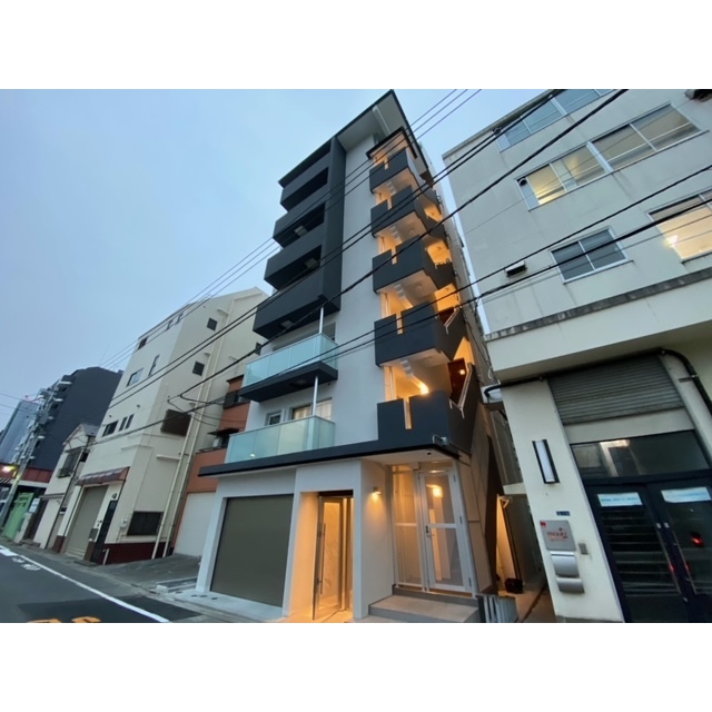 亀戸駅より徒歩7分 築4年11ヶ月 8階建の賃貸物件