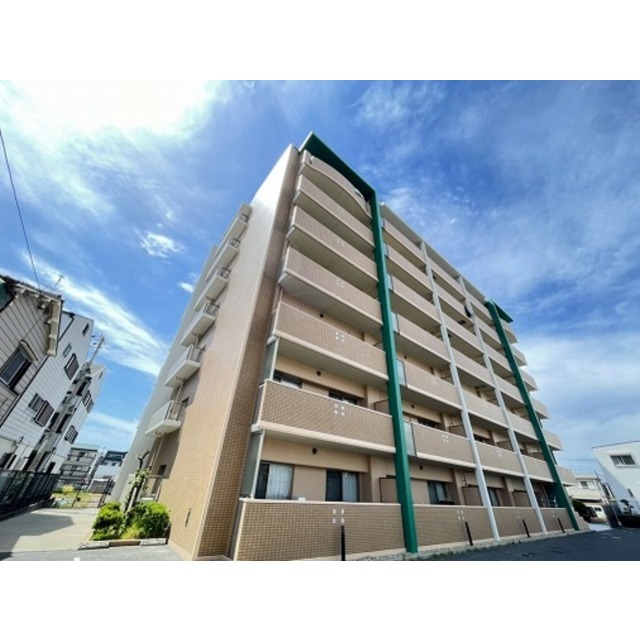 忍ケ丘駅より徒歩8分 築24年7ヶ月 7階建の賃貸物件