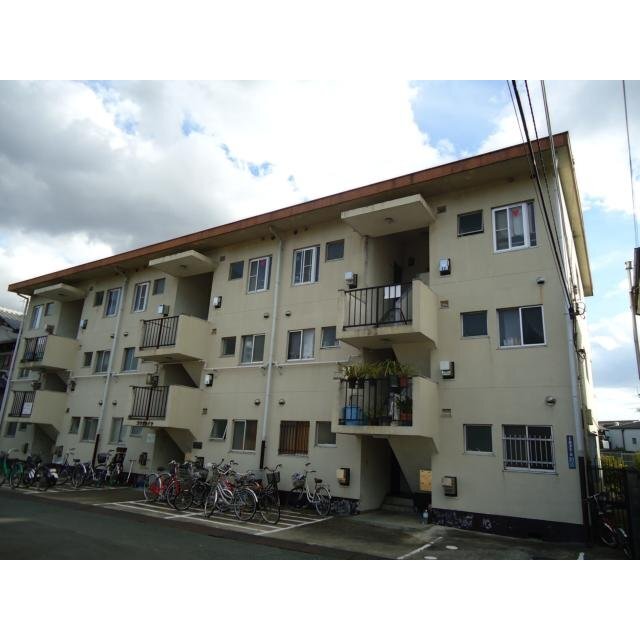 郡津駅より徒歩3分 築50年11ヶ月 3階建の賃貸物件