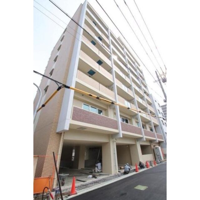 堺駅より徒歩6分 築5年2ヶ月 9階建の賃貸物件