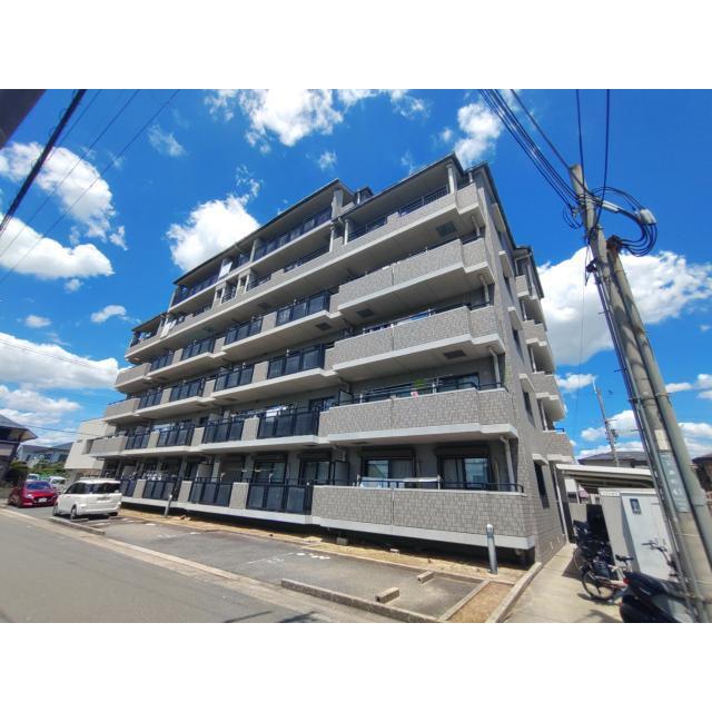 茨木市駅より徒歩25分 築29年8ヶ月 6階建の賃貸物件