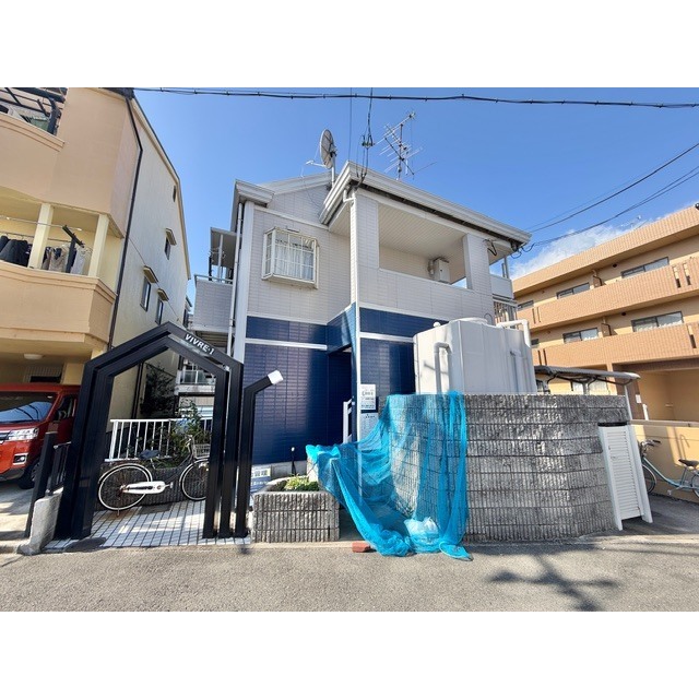 茨木駅より徒歩5分 築36年9ヶ月 2階建の賃貸物件