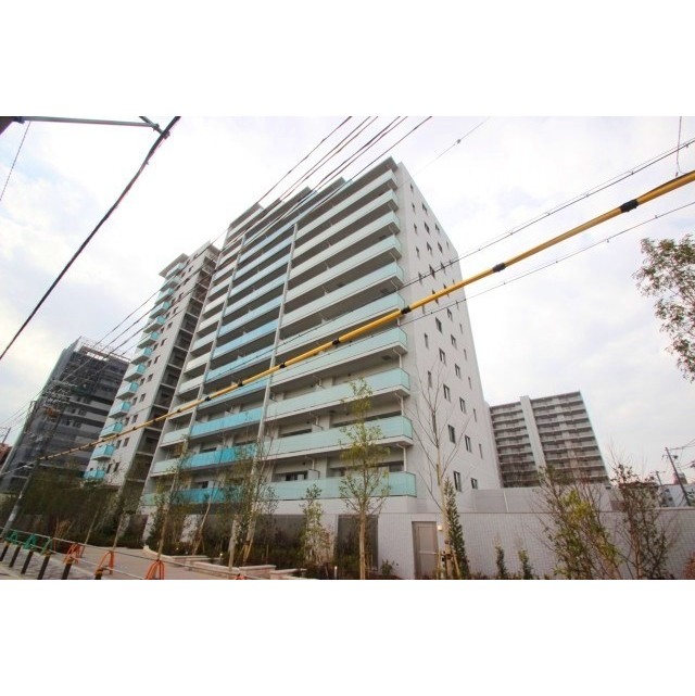 天神橋筋六丁目駅より徒歩5分 築8年9ヶ月 15階建の賃貸物件