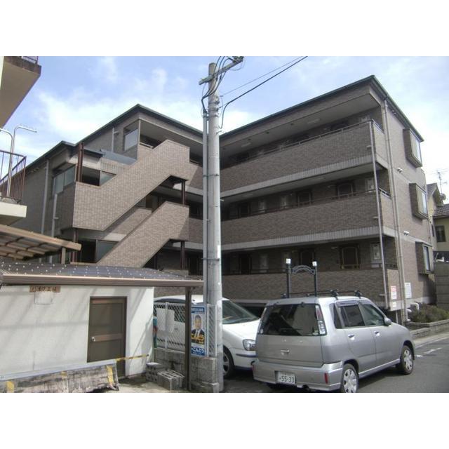 桂駅より徒歩5分 築29年3ヶ月 3階建の賃貸物件