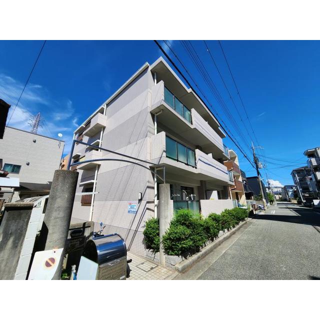 園田駅より徒歩9分 築30年8ヶ月 3階建の賃貸物件