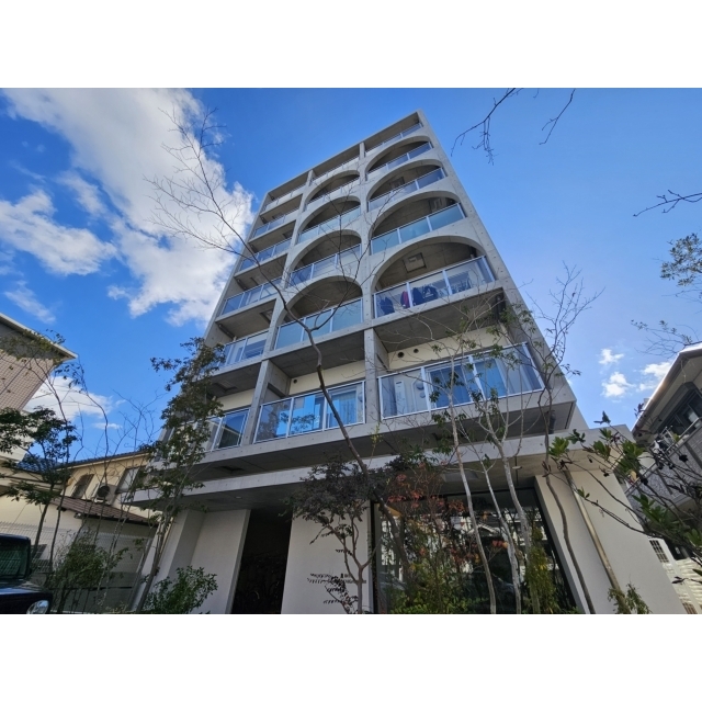 垂水駅より徒歩5分 築1年8ヶ月 7階建の賃貸物件