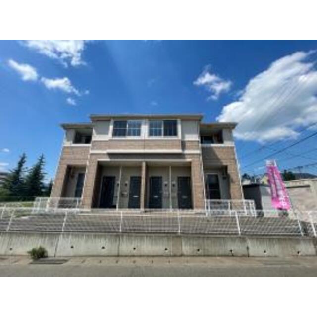 保原駅より徒歩21分 築16年7ヶ月 2階建の賃貸物件