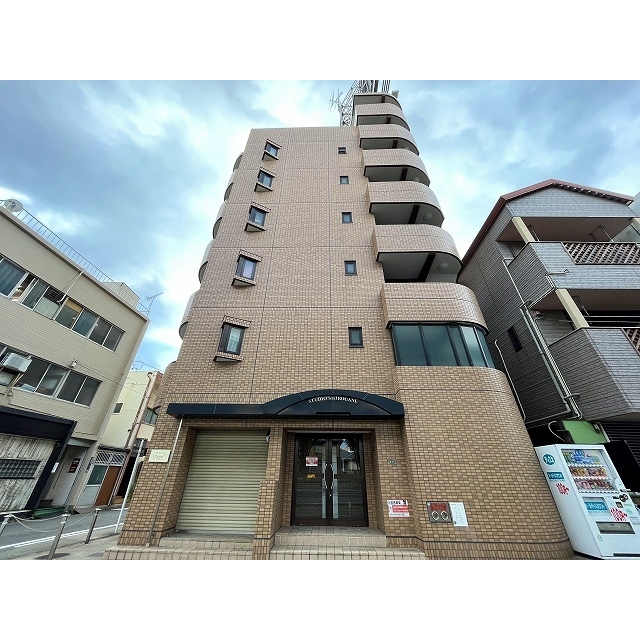 鶴舞駅より徒歩11分 築30年9ヶ月 6階建の賃貸物件