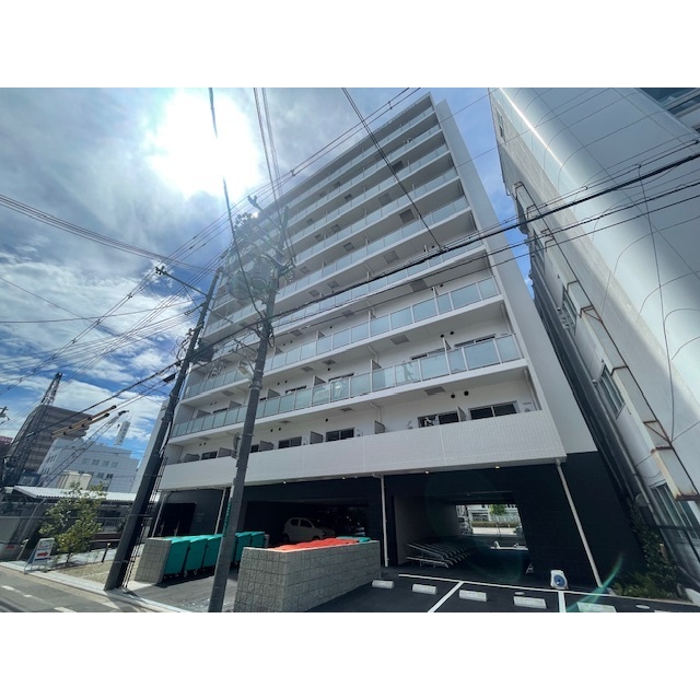 堺駅より徒歩10分 築1年2ヶ月 10階建の賃貸物件