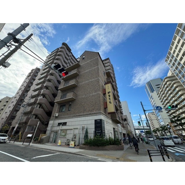 阿波座駅より徒歩7分 築26年9ヶ月 5階建の賃貸物件