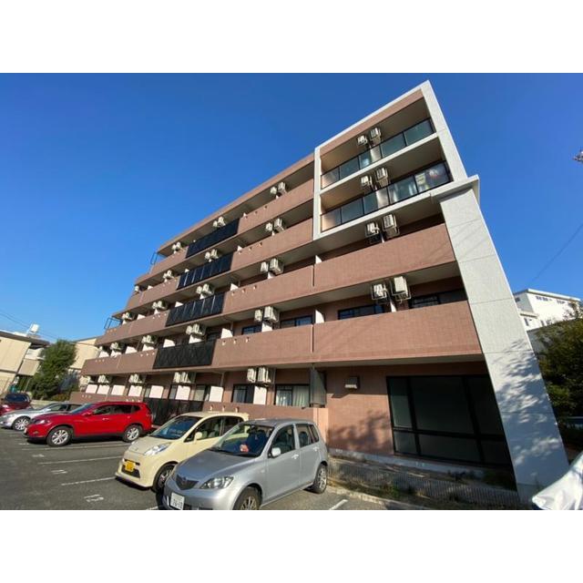 千里中央駅より徒歩9分 築28年8ヶ月 5階建の賃貸物件