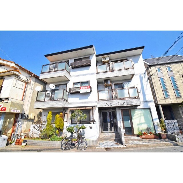 弥刀駅より徒歩7分 築33年7ヶ月 3階建の賃貸物件