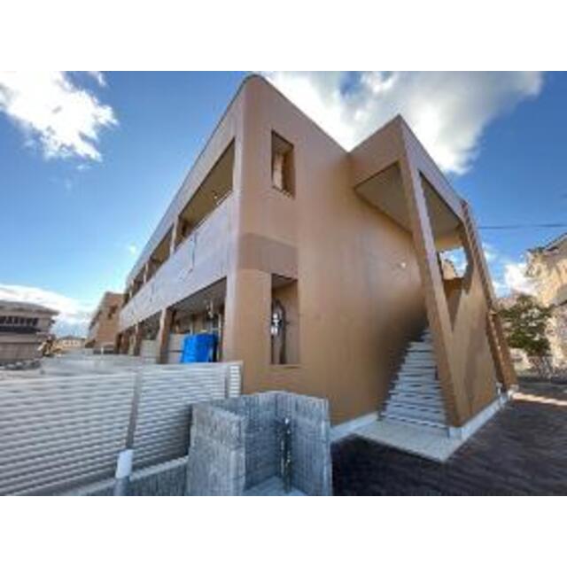 狛田駅より徒歩7分 築4年8ヶ月 2階建の賃貸物件