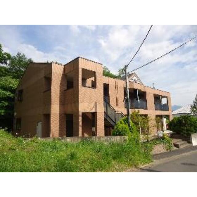 中之条駅より徒歩15分 築19年4ヶ月 2階建の賃貸物件