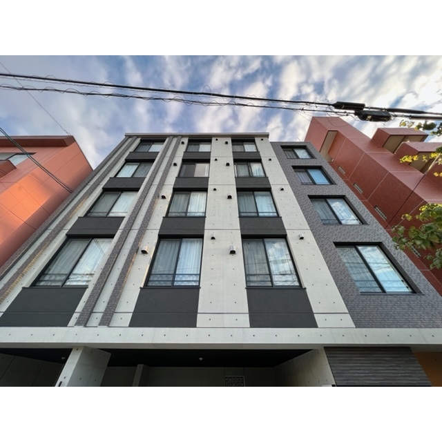 大曽根駅より徒歩5分 築3年9ヶ月 5階建の賃貸物件