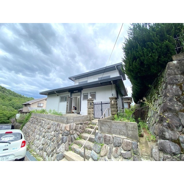 日生中央駅よりバス12分 徒歩14分 築51年11ヶ月 2階建の賃貸物件