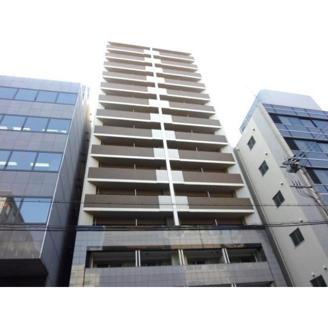 本町駅より徒歩10分 築18年9ヶ月 15階建の賃貸物件