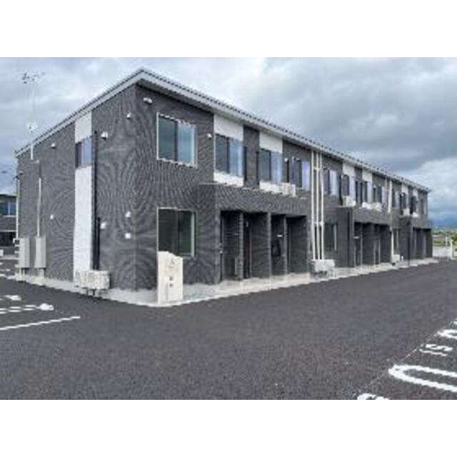 かみのやま温泉駅より徒歩17分 新築 2階建の賃貸物件